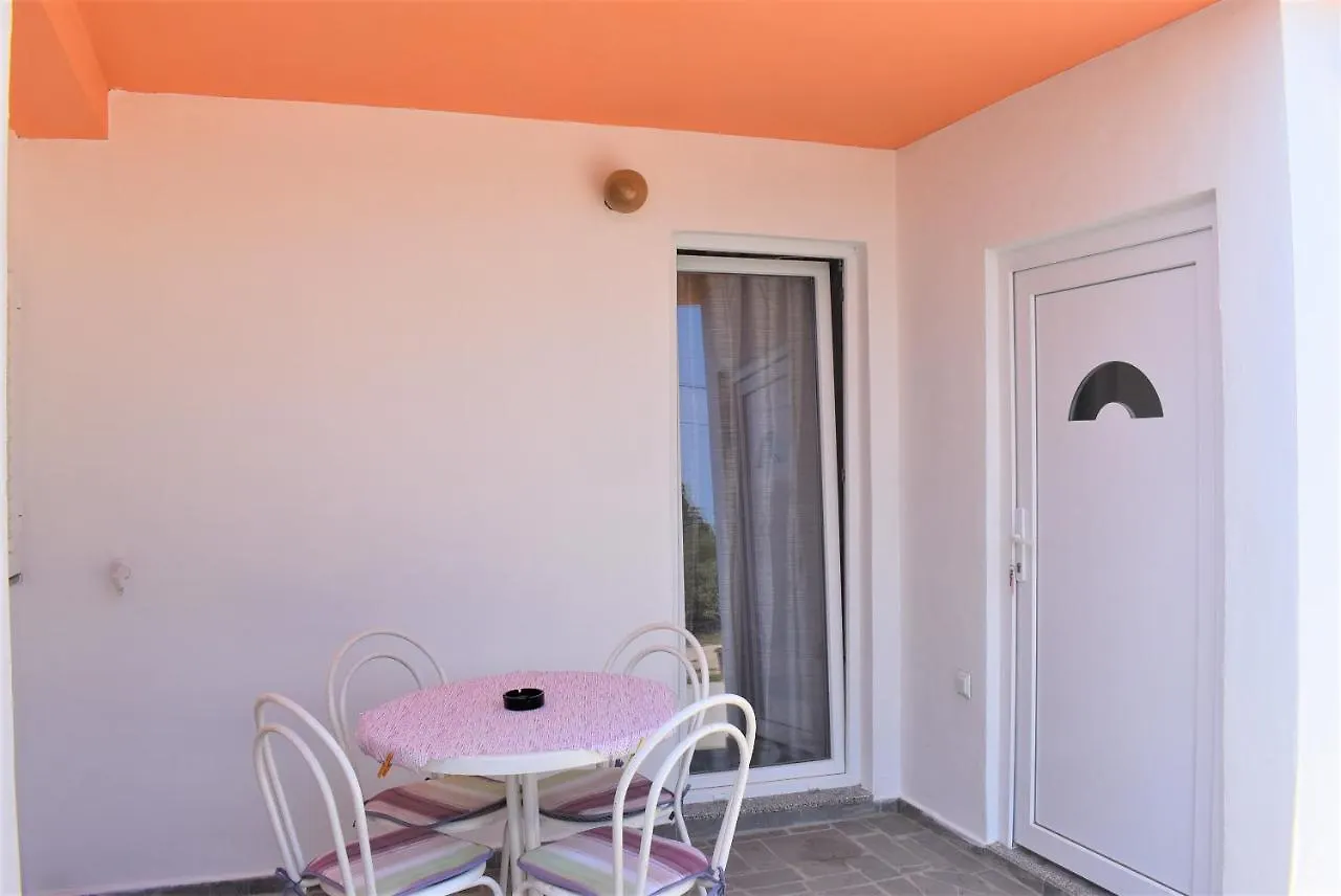Apartment Kristofor Rab Kampor