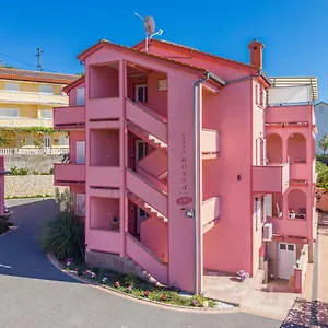  Apartman Rossa